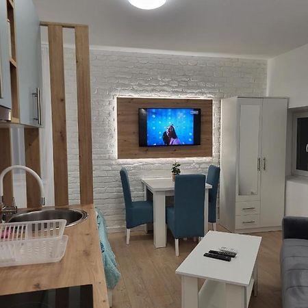 Harmony Suites Sajmiste Extérieur photo