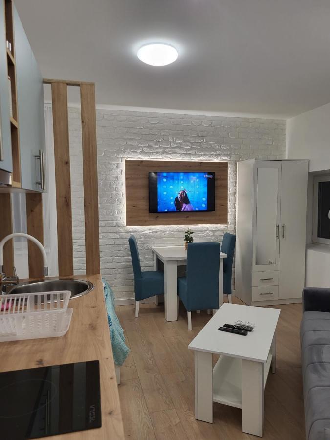 Harmony Suites Sajmiste Extérieur photo